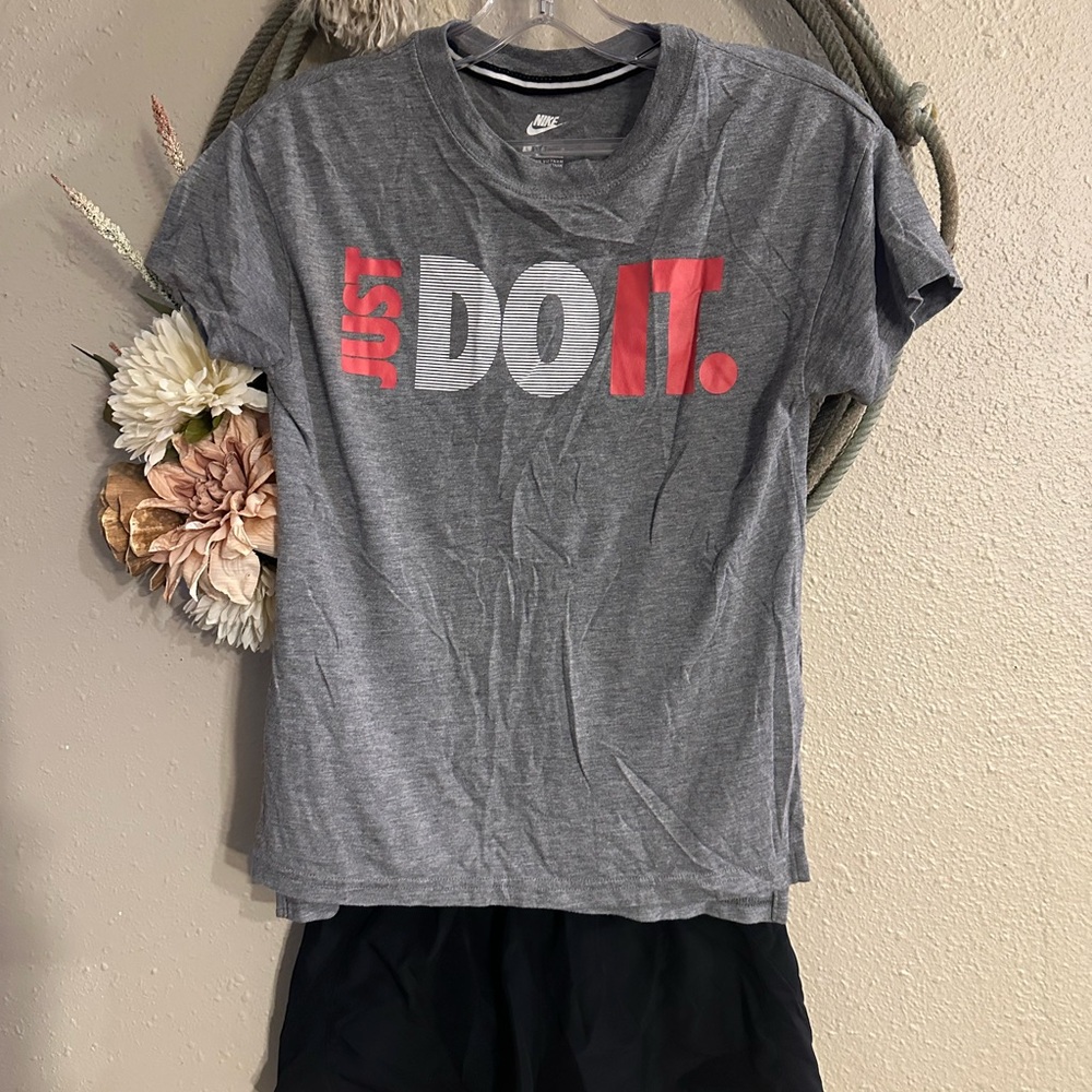 Girl’s Nike Gray 'Just Do It' T-Shirt and shorts